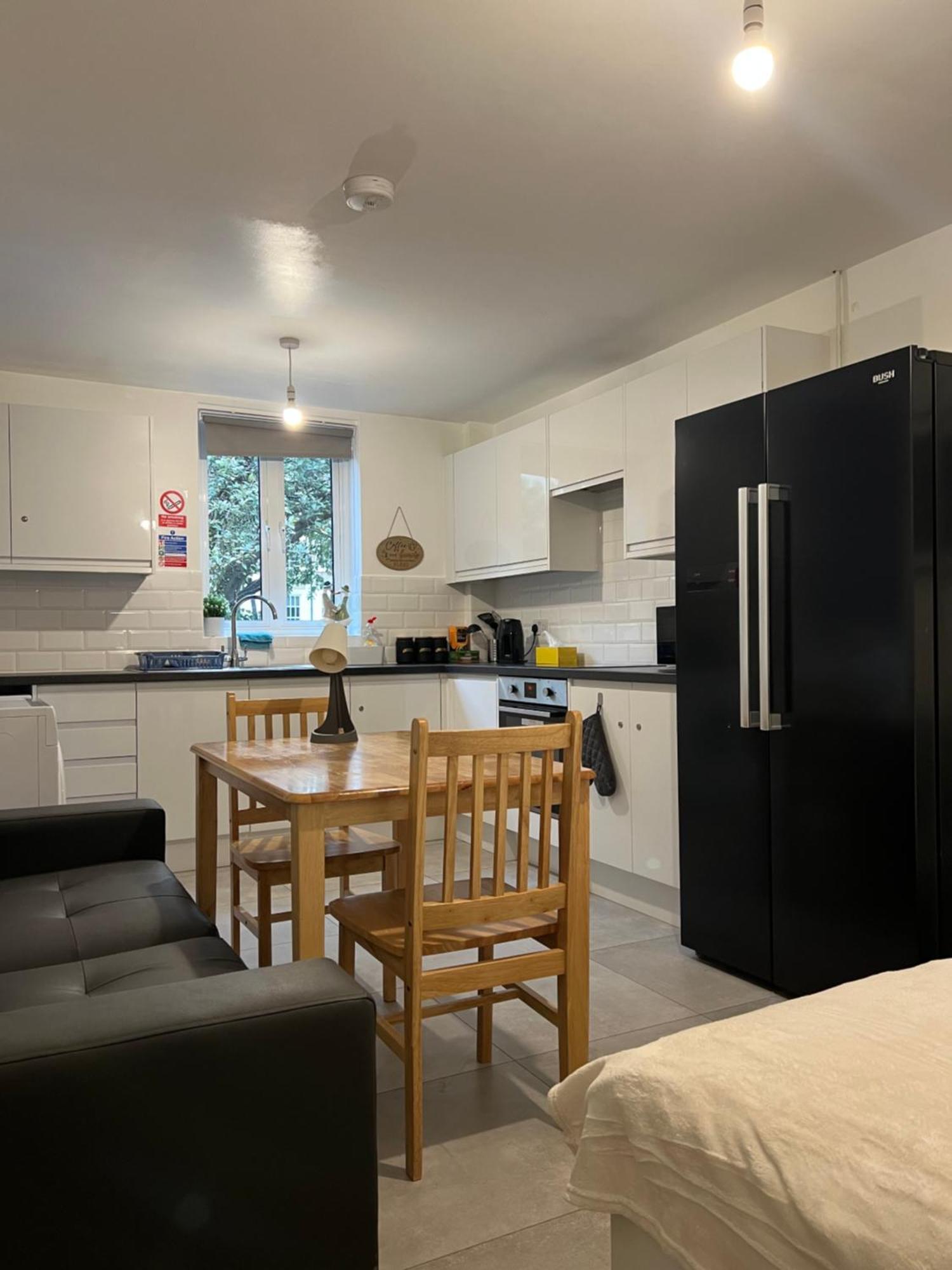Lovely Double Rooms In Euston & Square In Central Λονδίνο Εξωτερικό φωτογραφία