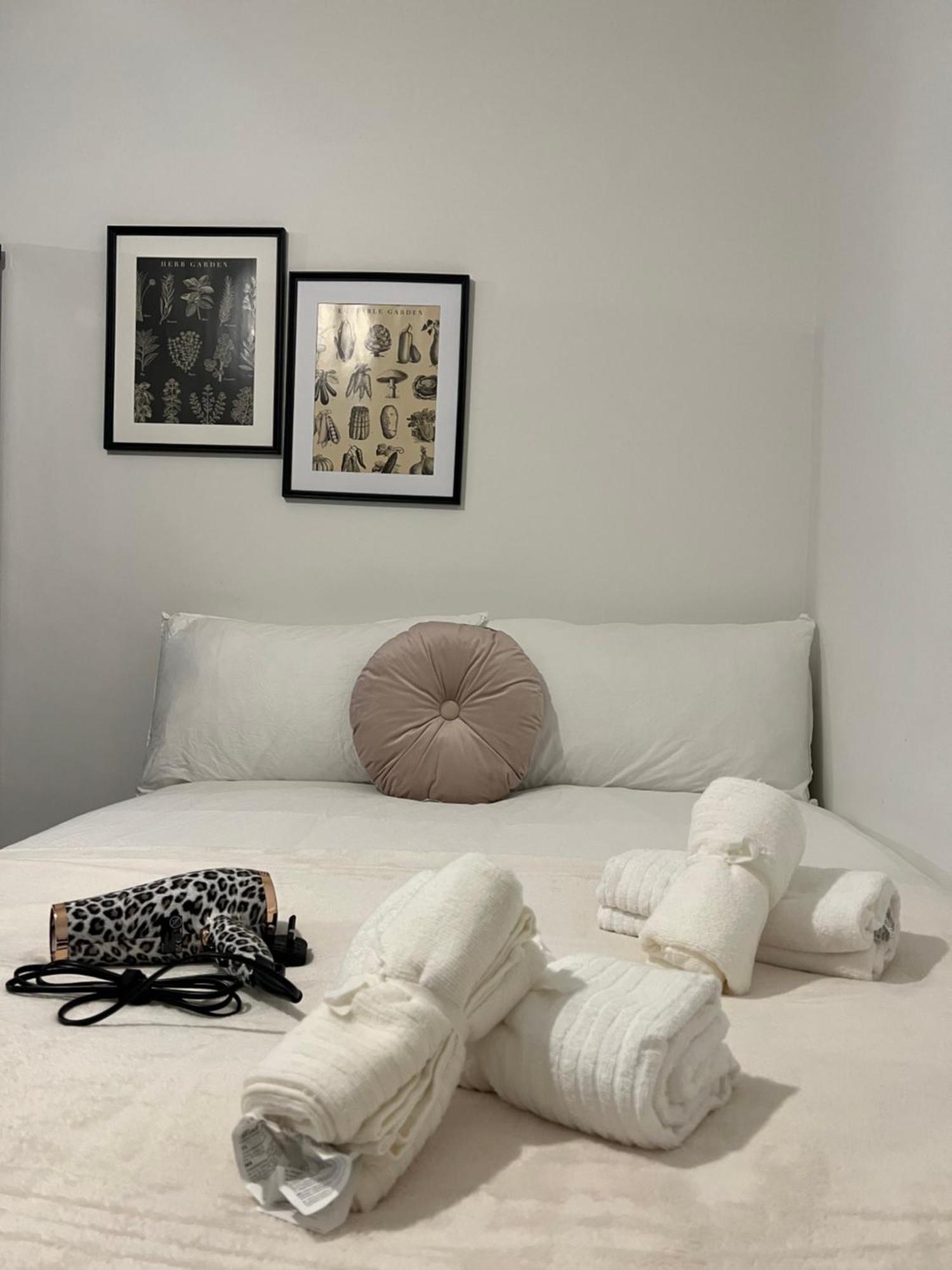 Lovely Double Rooms In Euston & Square Λονδίνο Εξωτερικό φωτογραφία