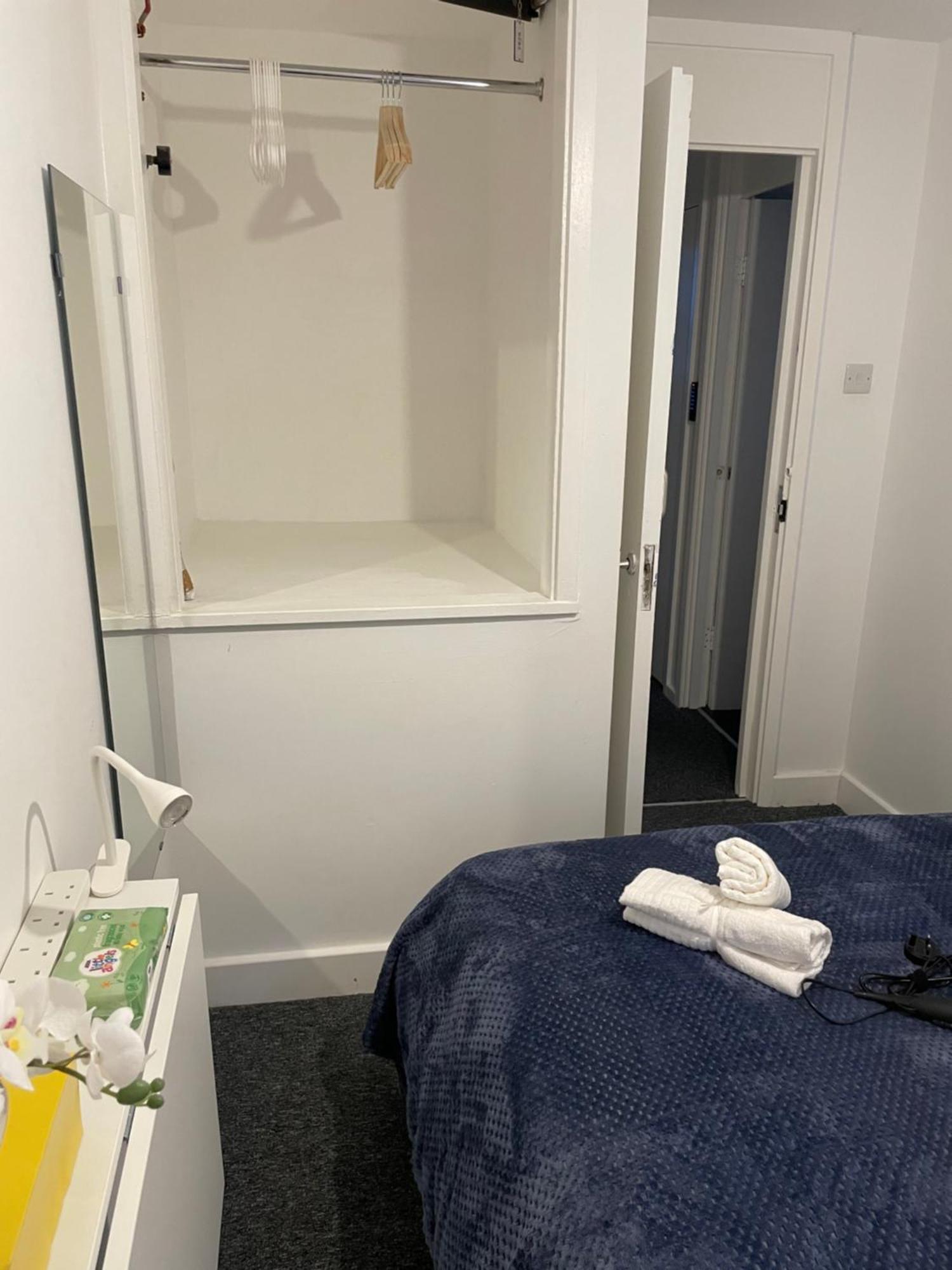 Lovely Double Rooms In Euston & Square Λονδίνο Εξωτερικό φωτογραφία