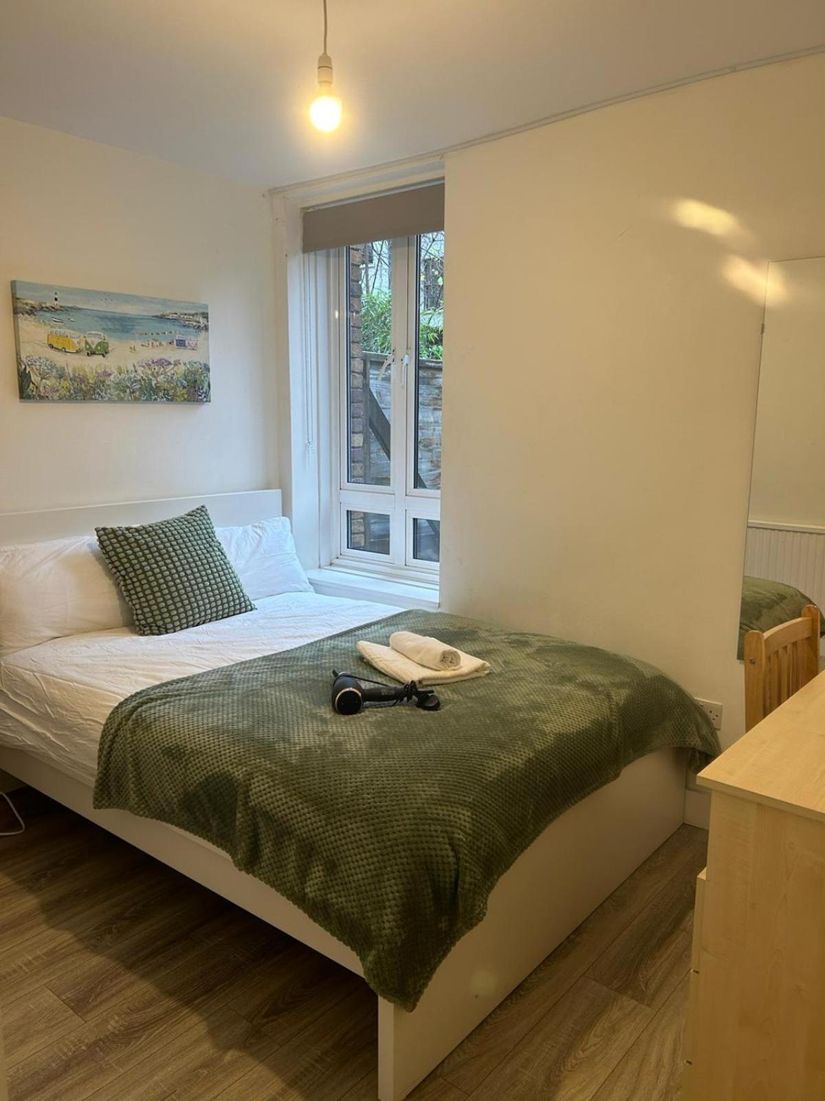 Lovely Double Rooms In Euston & Square Λονδίνο Εξωτερικό φωτογραφία